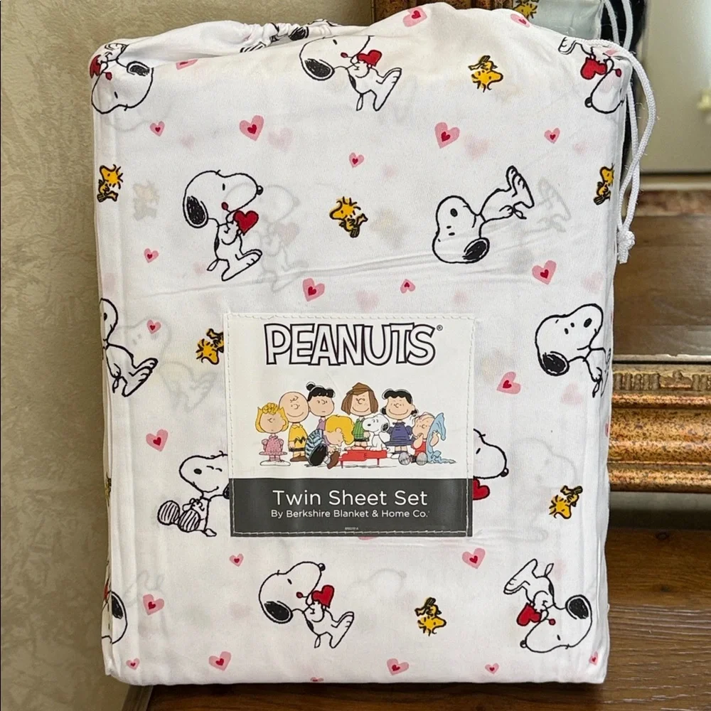 Peanuts Snoopy and Woodstock white, pink, yellow, black and red Twin Sheet Set.
